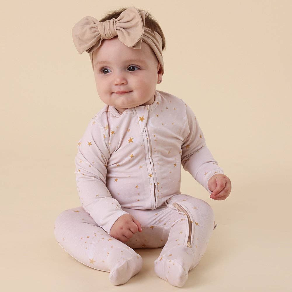 Stardust Organic Snuggle Sleepsuit Zip Footie: 3-6 Months (00)