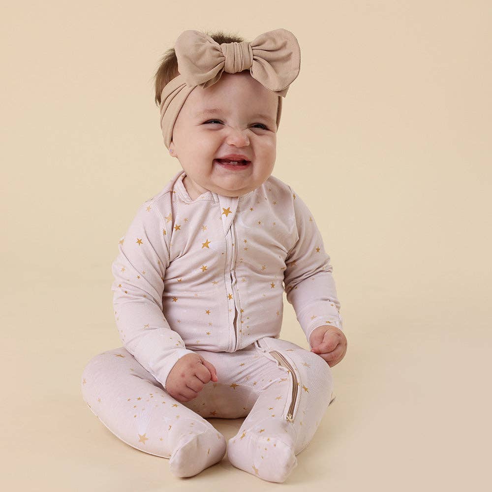 Stardust Organic Snuggle Sleepsuit Zip Footie: Size 1